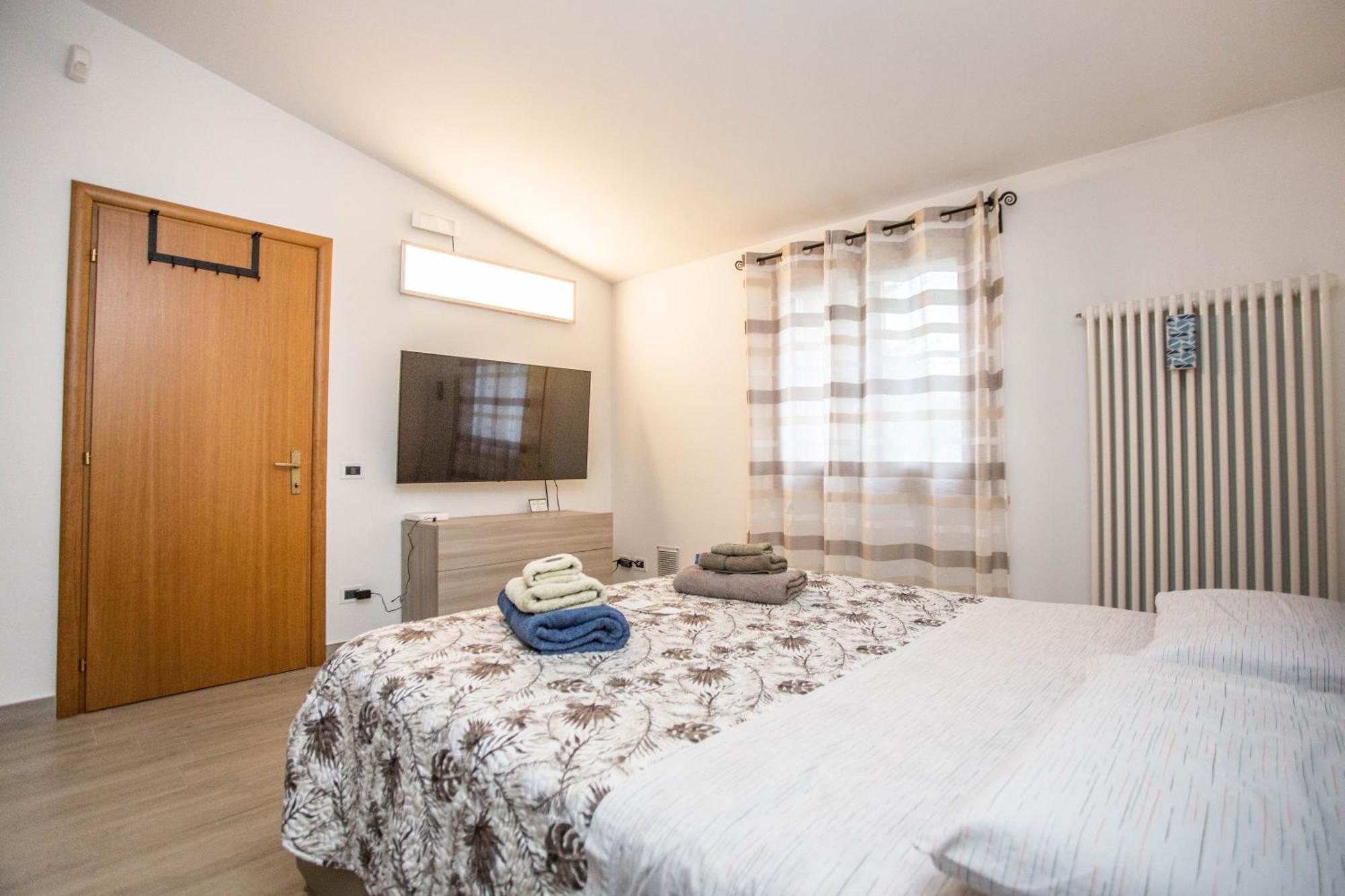 Casa Di Marco E Kaila Hotel ทาวุลเลีย ภายนอก รูปภาพ